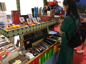 我區(qū)在首屆中國特色旅游商品大賽中喜獲佳績，工藝美術品及禮儀用品銷售前景廣闊